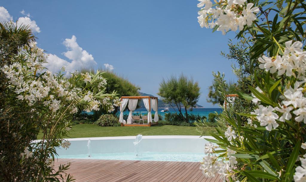 Resort Baia Bianca 3*